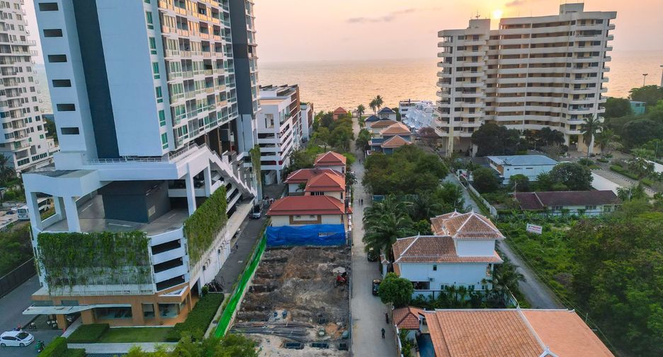 For sale 8 Beds villa in Sattahip, Chonburi
