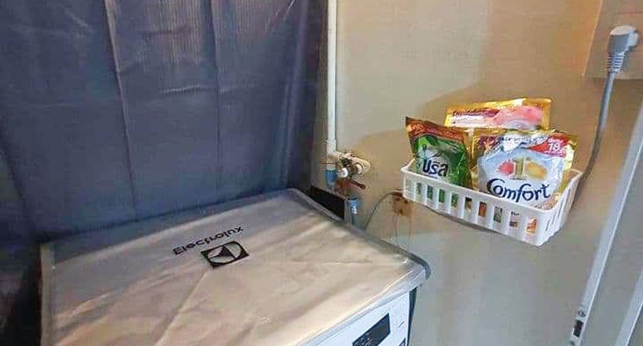 À vendre 1 chambre condo à Khlong San, Bangkok