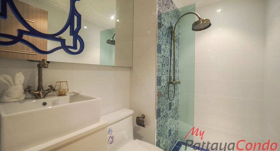 For sale 3 bedrooms condo in Bang Lamung, Chonburi