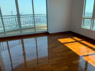出售 6 卧室 公寓 在 Bang Kho Laem, 曼谷