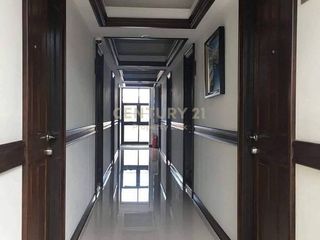 For sale 1 bed retail Space in Lat Krabang, Bangkok
