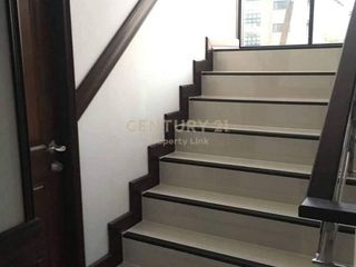 For sale 1 bed retail Space in Lat Krabang, Bangkok
