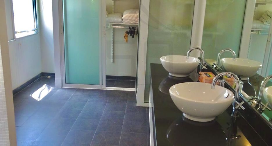 For rent 2 bedrooms villa in Mueang Phuket, Phuket