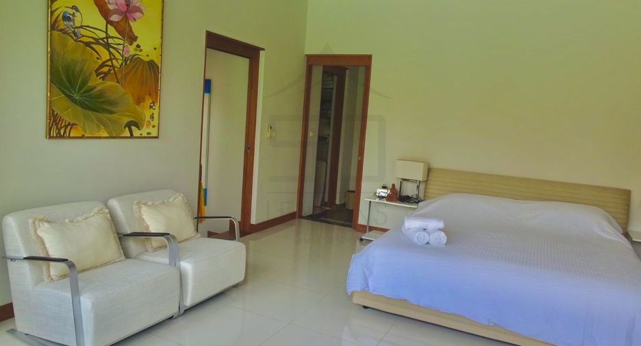 For rent 2 bedrooms villa in Mueang Phuket, Phuket