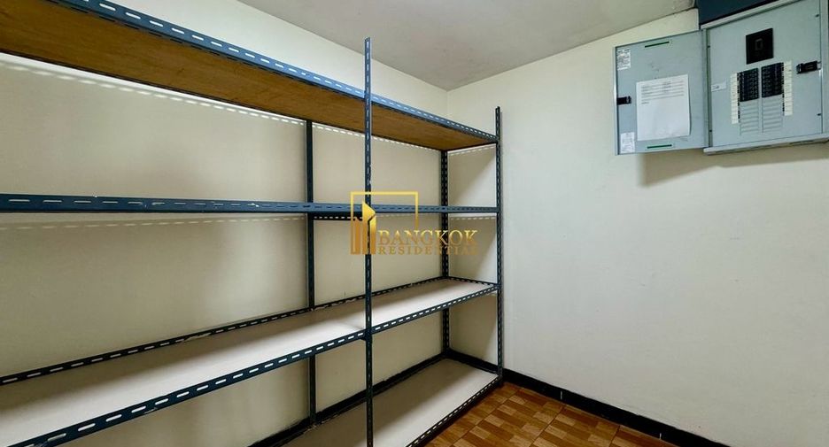 ให้เช่า 3 ห้องนอน อพาร์ทเม้นท์ ใน วัฒนา, กรุงเทพฯ