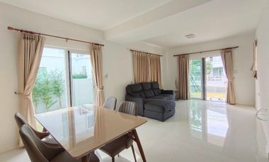 Casa en venta de 3 habitaciones en Mueang Samut Prakan, Samut Prakan