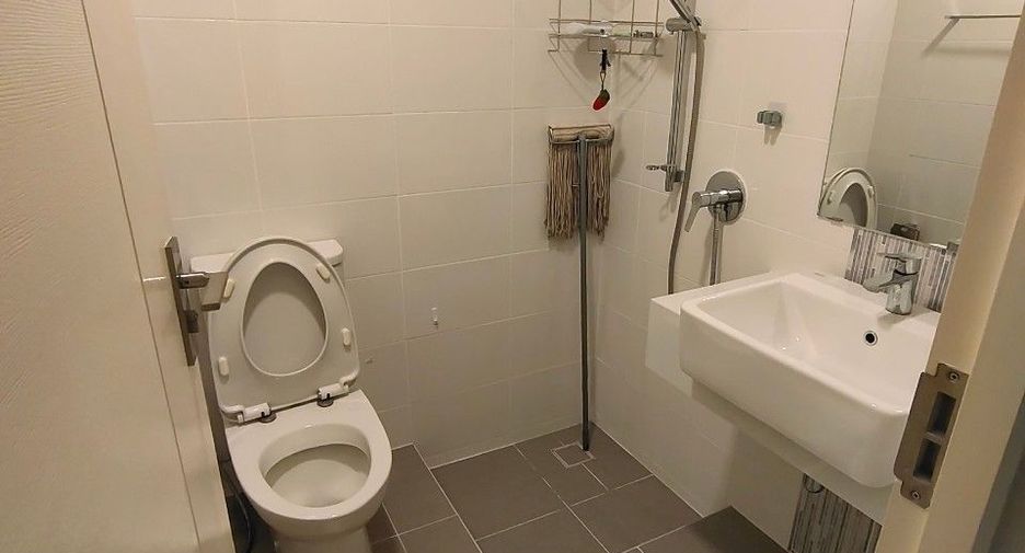 For sale 3 ベッドルーム house in Mueang Samut Prakan, Samut Prakan