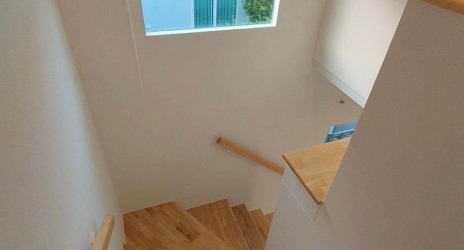 For sale 3 ベッドルーム house in Mueang Samut Prakan, Samut Prakan