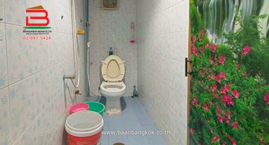 Haus zum Kauf mit 2 Zimmer in Bang Sue, Bangkok