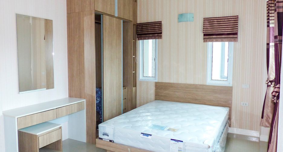 For rent 3 bedrooms house in Bang Lamung, Chonburi