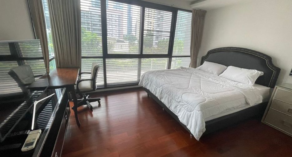 À louer et à vendre 2 chambres condo à Watthana, Bangkok