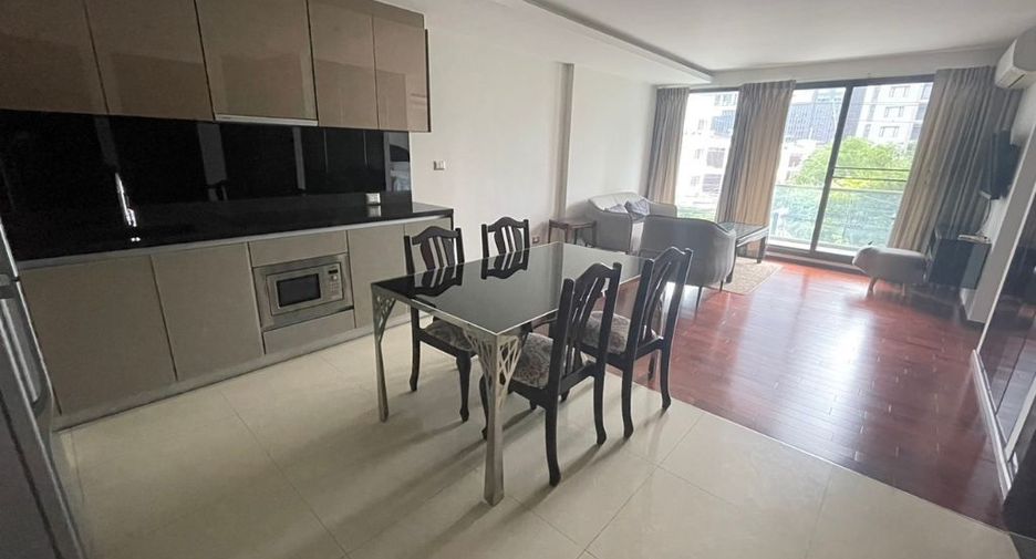 À louer et à vendre 2 chambres condo à Watthana, Bangkok
