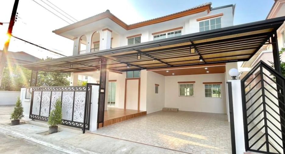 For sale 4 bed house in Min Buri, Bangkok Hipflat