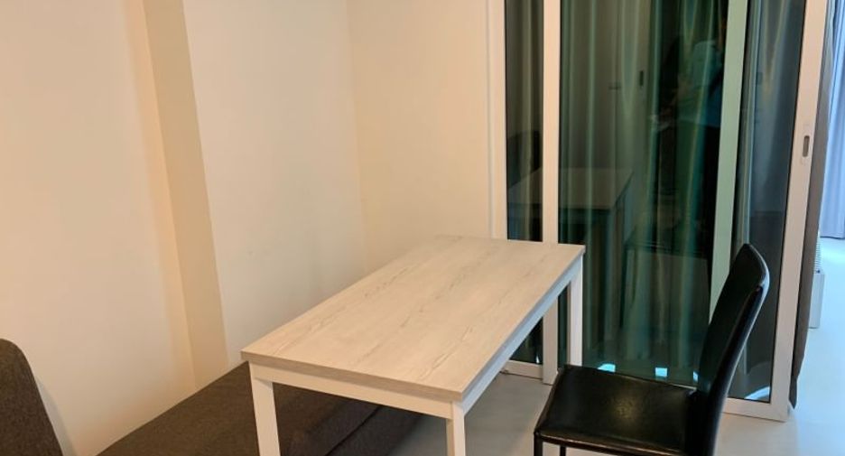 For rent 2 bedrooms condo in Mueang Samut Prakan, Samut Prakan