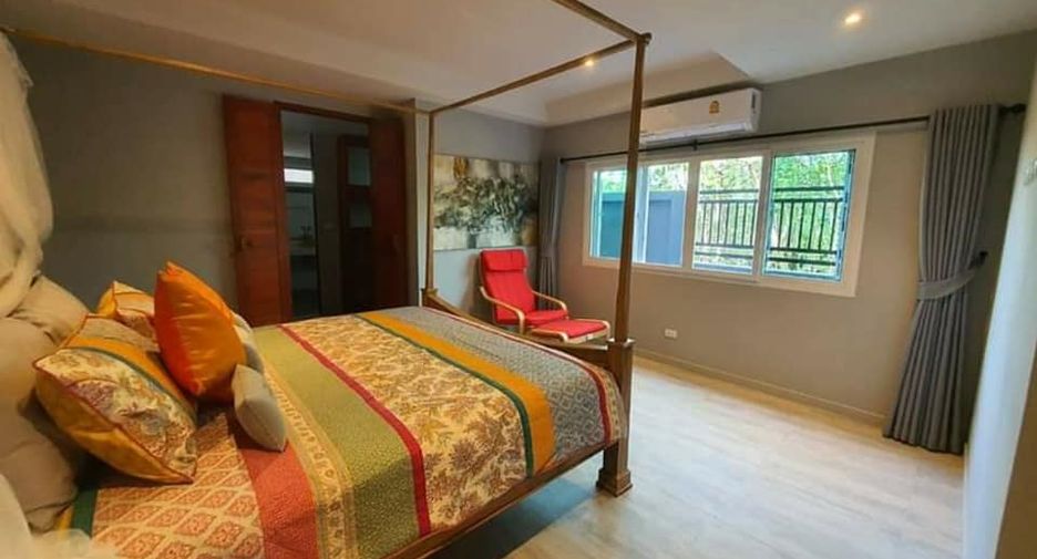 For rent and for sale 4 bedrooms villa in Mueang Phuket, Phuket
