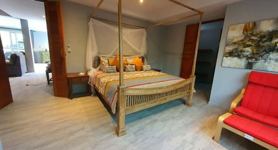 For rent and for sale 4 bedrooms villa in Mueang Phuket, Phuket