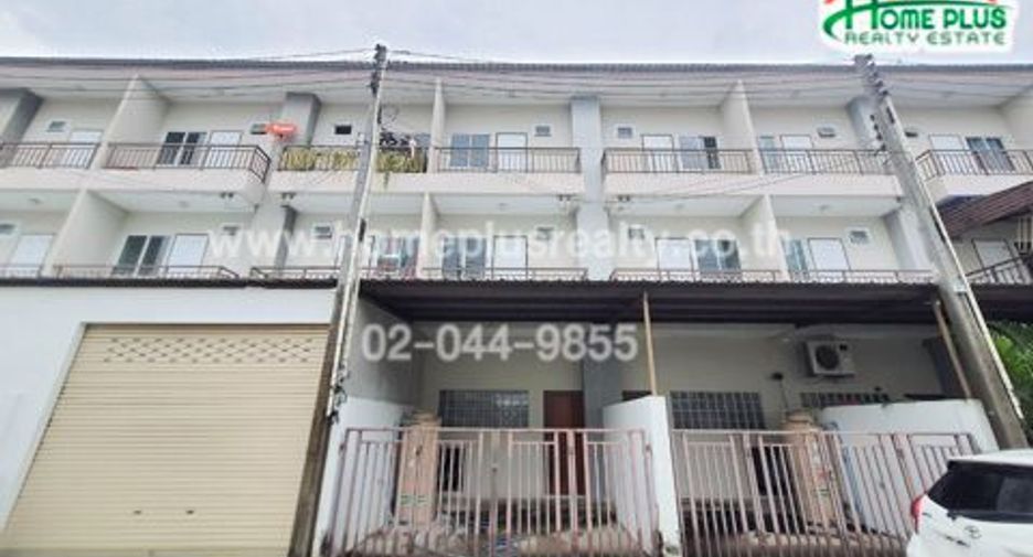 Продажа 2 спальни торговое помещение в Ban Bueng, Чонбури