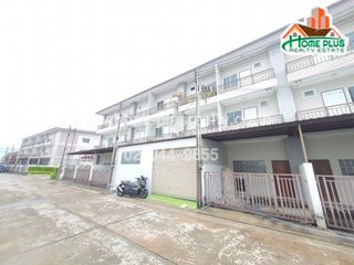 For sale 2 bedrooms retail Space in Ban Bueng, Chonburi