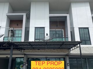 Gewerbefläche zum Kauf mit 2 Zimmer in Si Racha, Chonburi