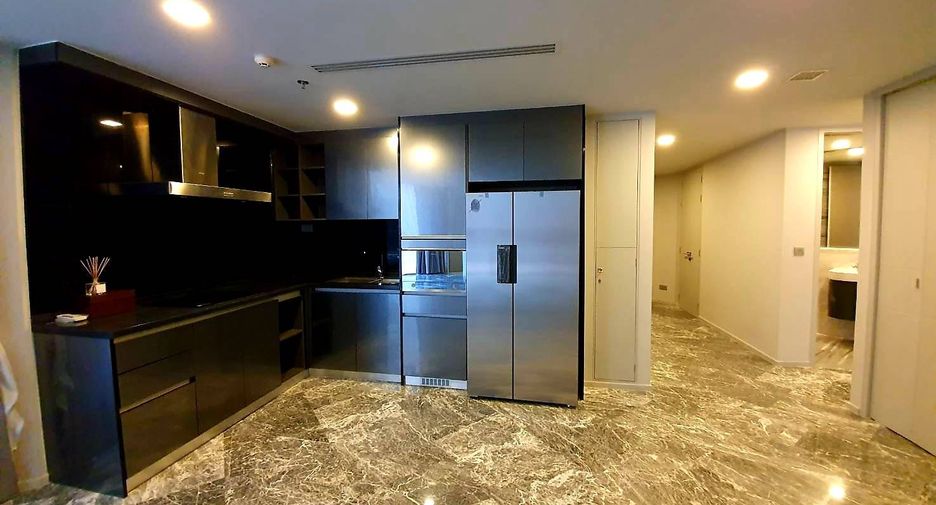 For rent and for sale 3 bedrooms condo in Watthana, Bangkok