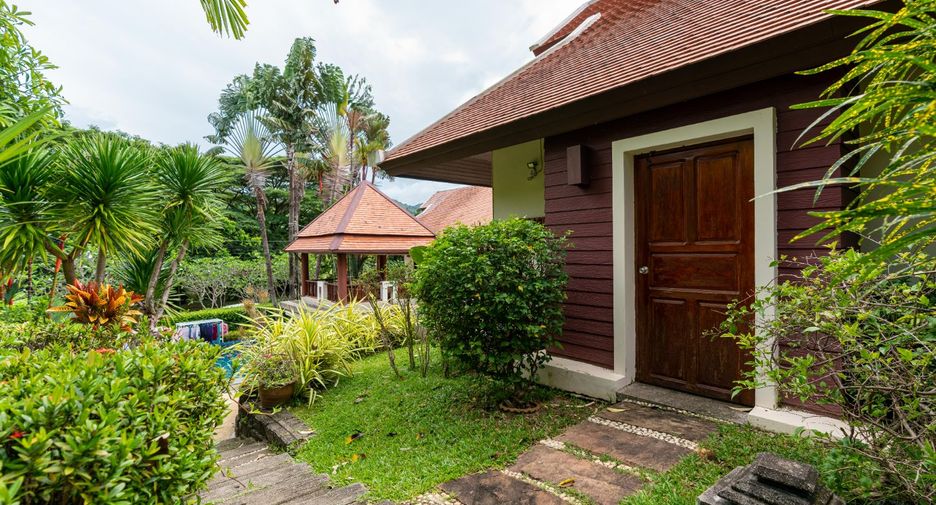 For sale 4 bed villa in Mueang Phuket, Phuket