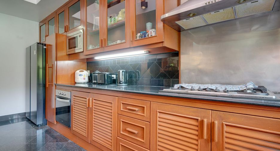 For sale 4 bed villa in Mueang Phuket, Phuket