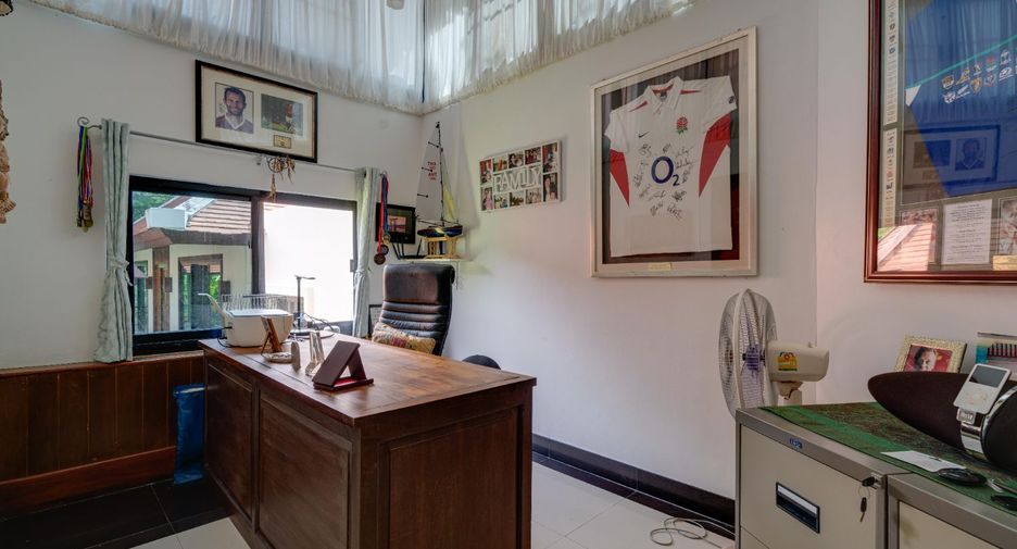 For sale 4 bed villa in Mueang Phuket, Phuket