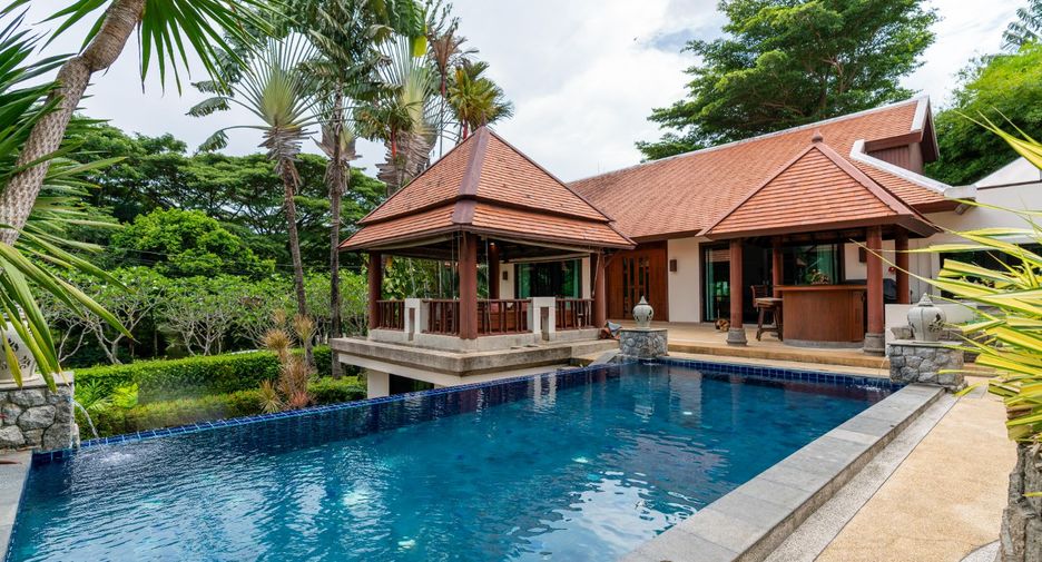 For sale 4 bed villa in Mueang Phuket, Phuket