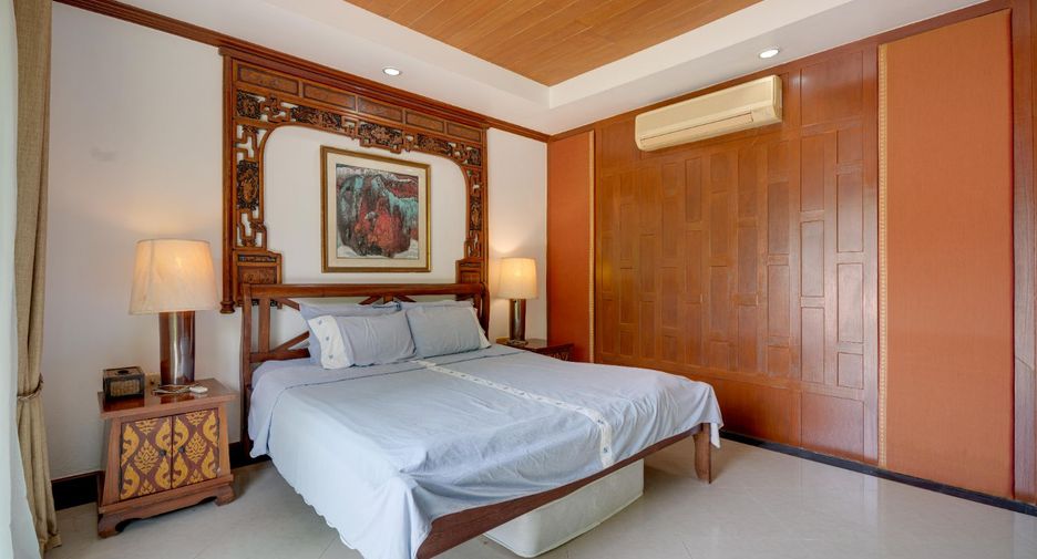 For sale 4 bed villa in Mueang Phuket, Phuket