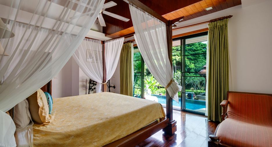 For sale 4 bed villa in Mueang Phuket, Phuket