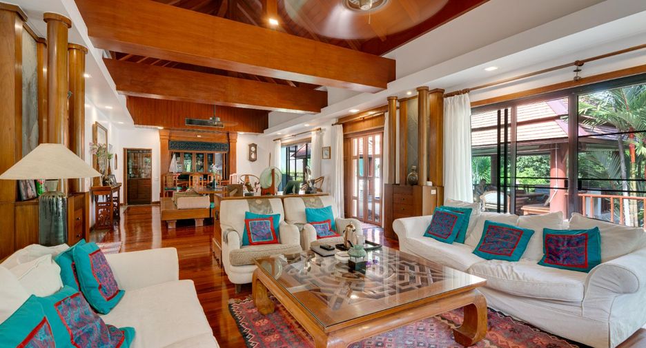 For sale 4 bed villa in Mueang Phuket, Phuket