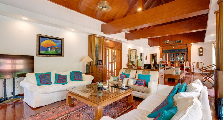 For sale 4 bed villa in Mueang Phuket, Phuket