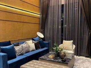 出售 6 卧室 独立屋 在 Wang Thong Lang, 曼谷