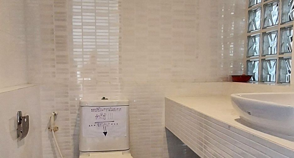 For sale 3 bed villa in Klaeng, Rayong