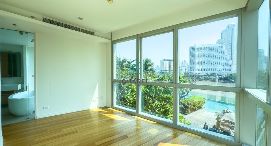 For rent and for sale 3 bedrooms condo in Sathon, Bangkok