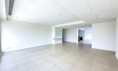 For rent and for sale 3 bedrooms condo in Sathon, Bangkok