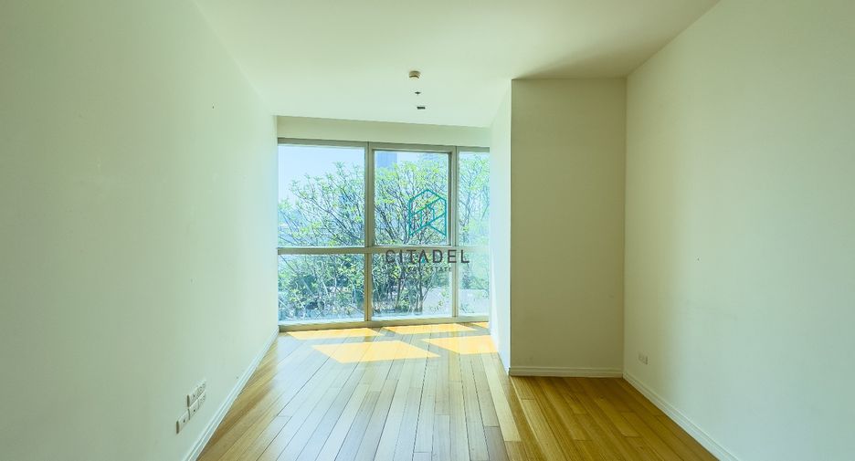 For rent and for sale 3 bedrooms condo in Sathon, Bangkok