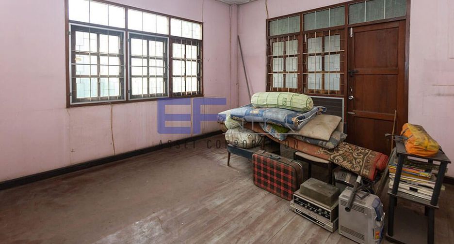 For sale 9 bed house in Mueang Nonthaburi, Nonthaburi