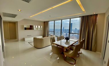 À louer 2 chambres condo à Sathon, Bangkok