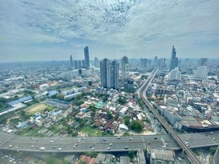 For rent 2 bedrooms condo in Sathon, Bangkok