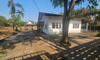 À vendre terrain à Ongkharak, Nakhon Nayok