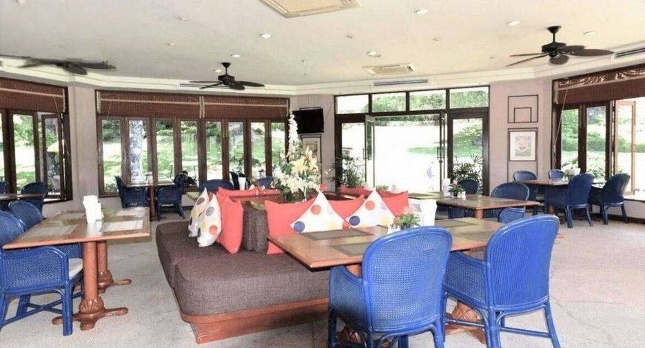 For sale 4 Beds villa in Cha Am, Phetchaburi