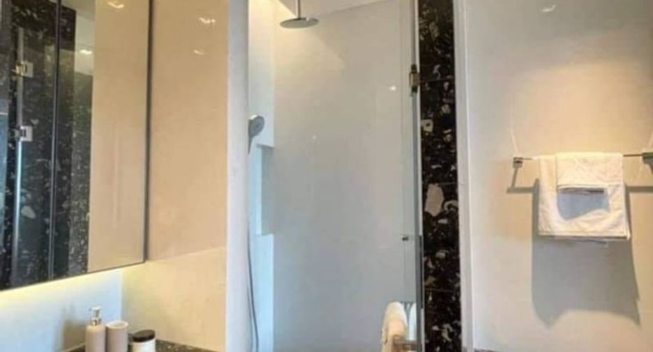 Wohnung zur Miete und zum Kauf mit 1 Zimmer in Khlong Toei, Bangkok