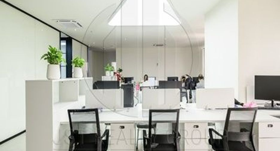 For sale office in Huai Khwang, Bangkok