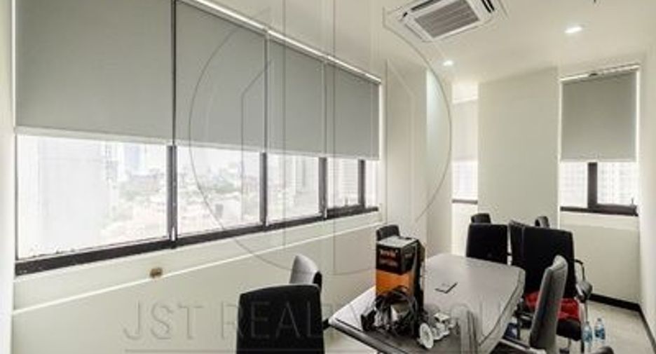 For sale office in Huai Khwang, Bangkok