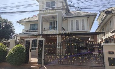 ขาย 8 ห้องนอน บ้านเดี่ยว ใน ภาษีเจริญ, กรุงเทพฯ