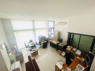 For sale 3 bed office in Wang Thonglang, Bangkok