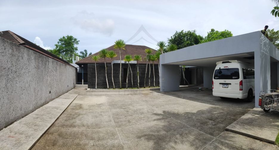 For rent 4 bedrooms villa in Kathu, Phuket