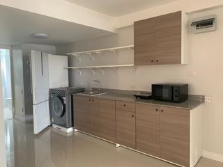 For rent 3 bed condo in Saphan Sung, Bangkok