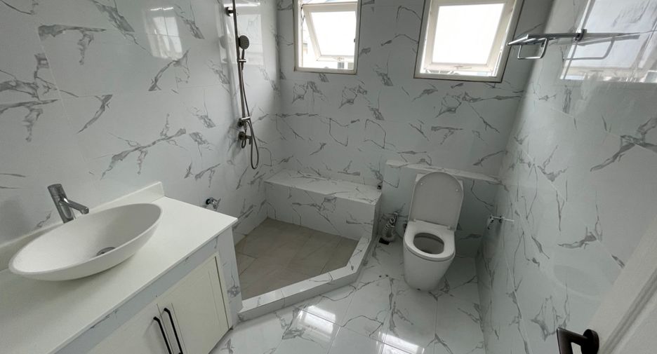 For sale 3 bed house in Pak Kret, Nonthaburi
